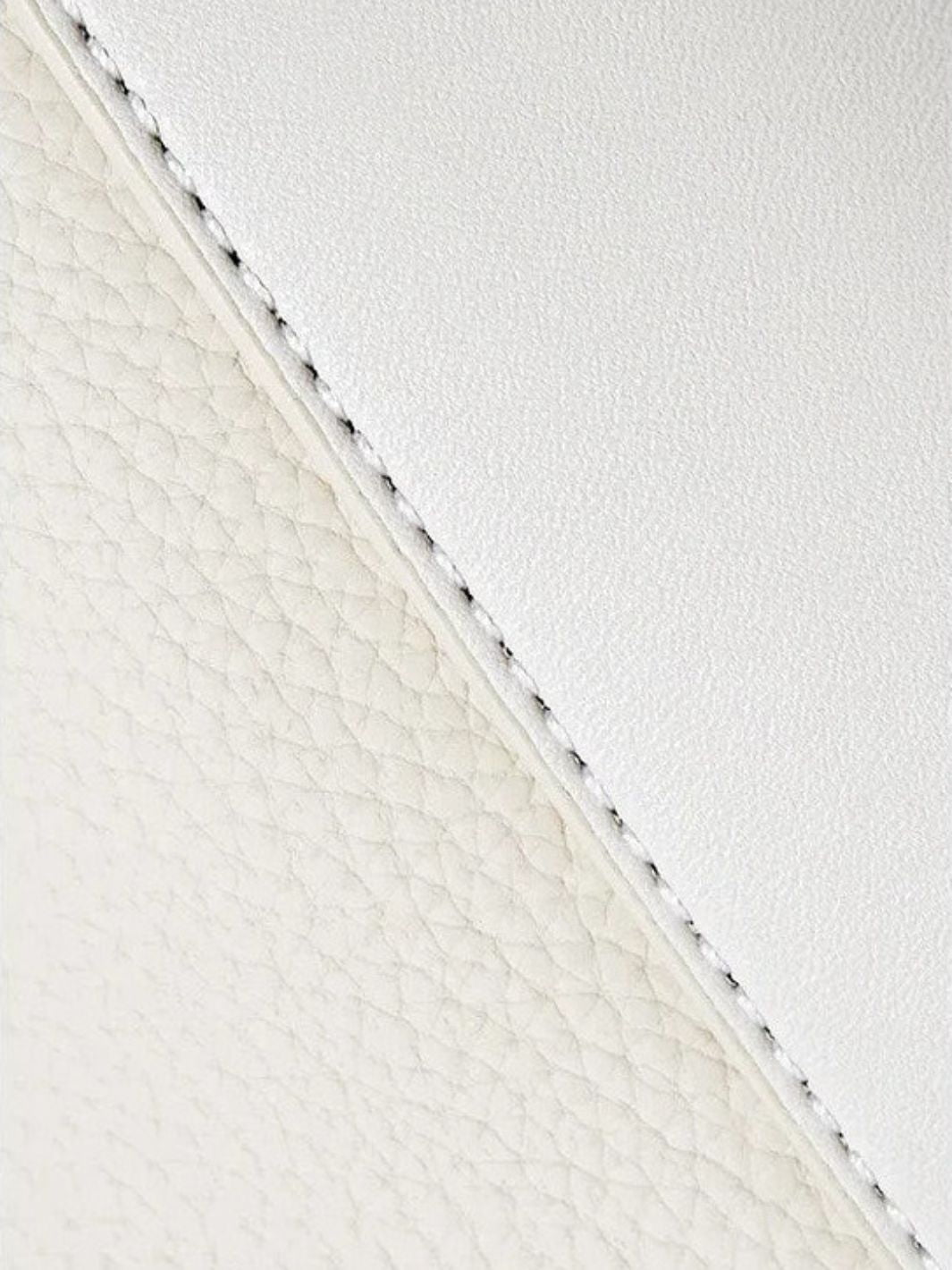 Square leather handbag 