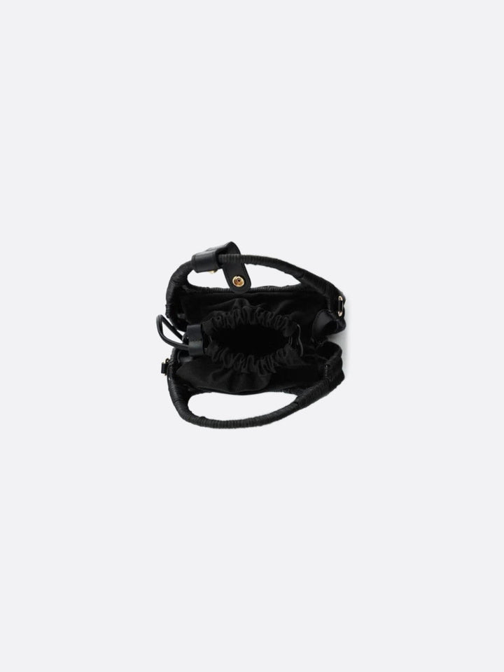 Black rattan bag<br>Nera